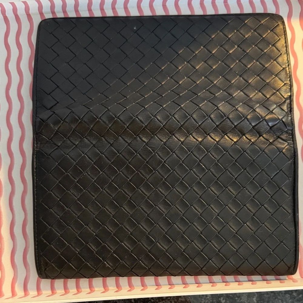 Bottega Veneta Black Intrecciato Leather Bifold Wallet